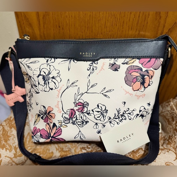 RADLEY LONDON Handbags - Floral Crossbody Bag - Black and Pink